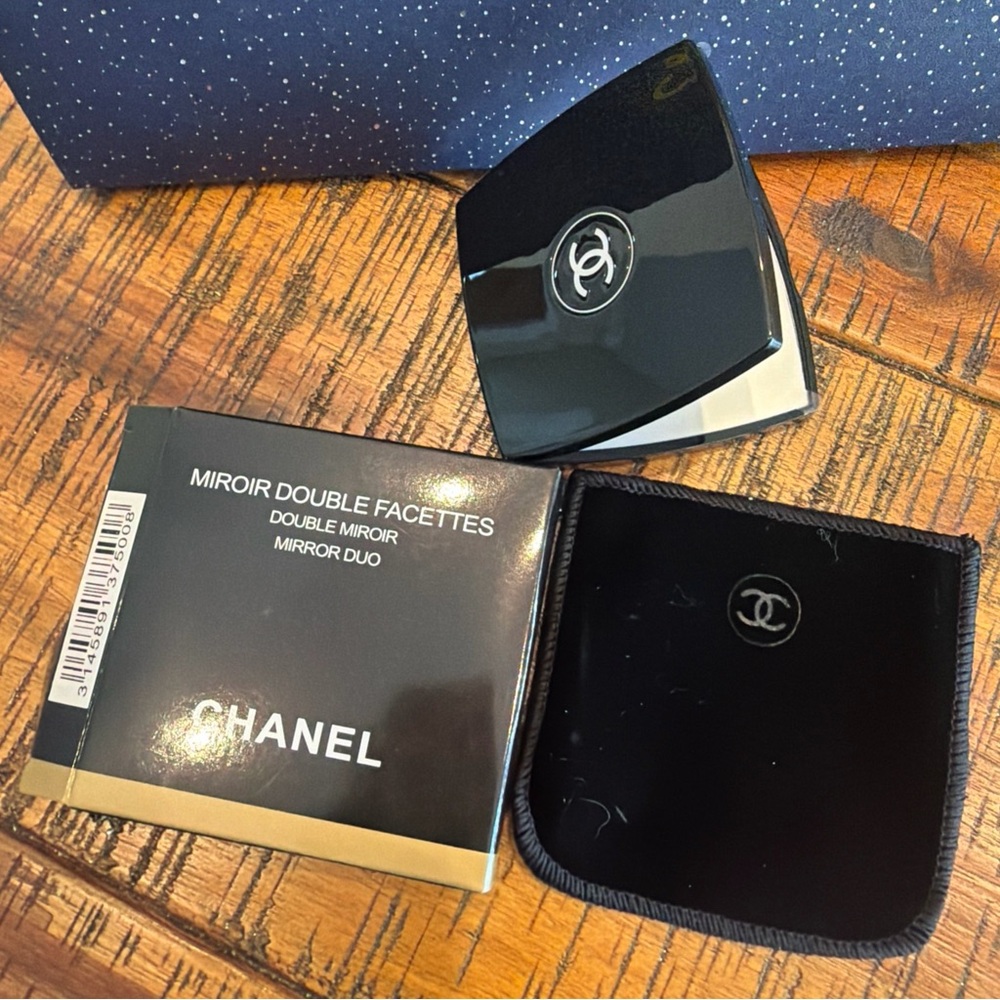CHANEL Mirror Duo in Classic Black